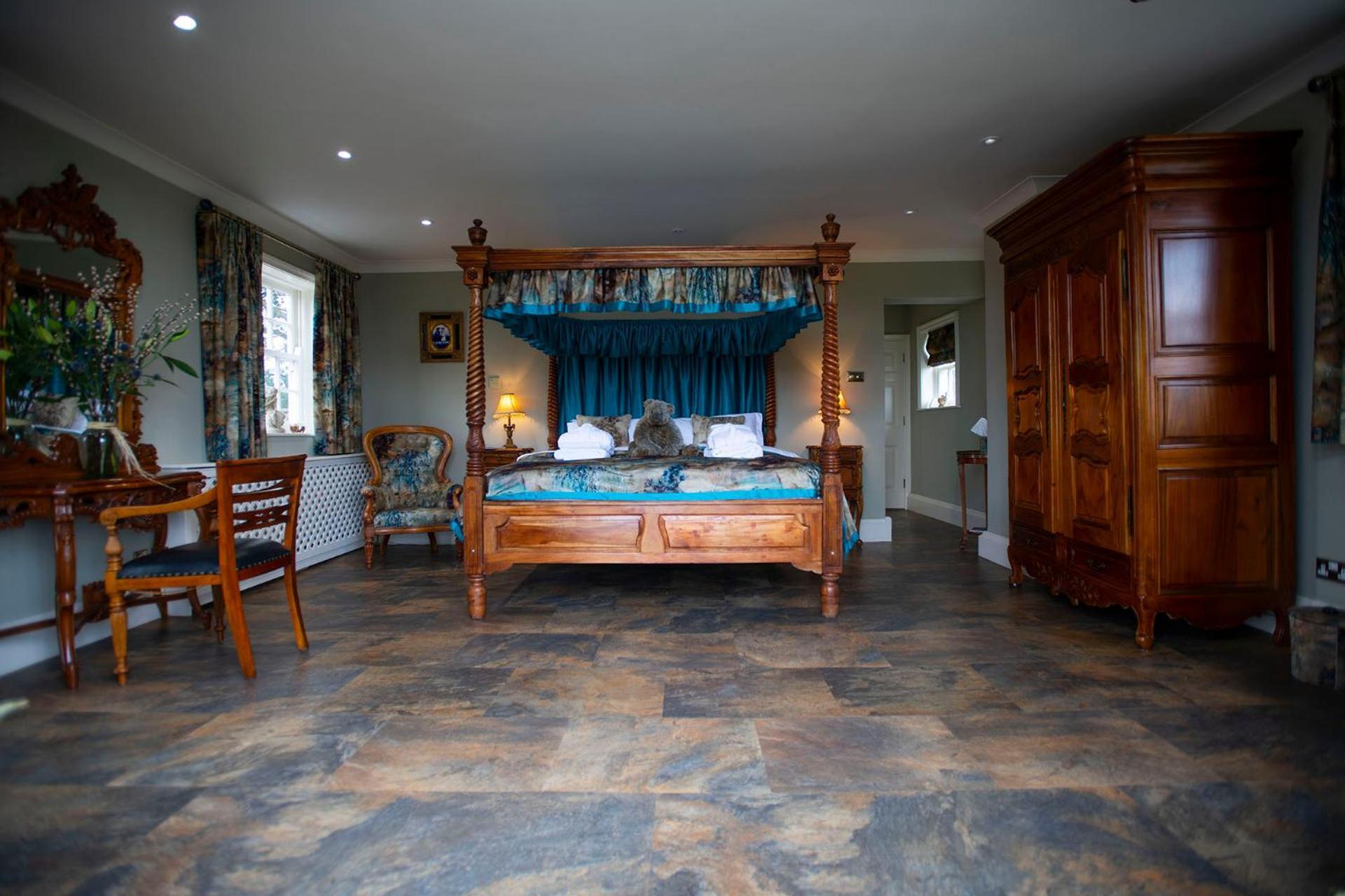 Burtree Country House, Tipi'S, Treehouse & Lodge & House Rooms With Hot Tubs In A Private Garden Thirsk Ngoại thất bức ảnh