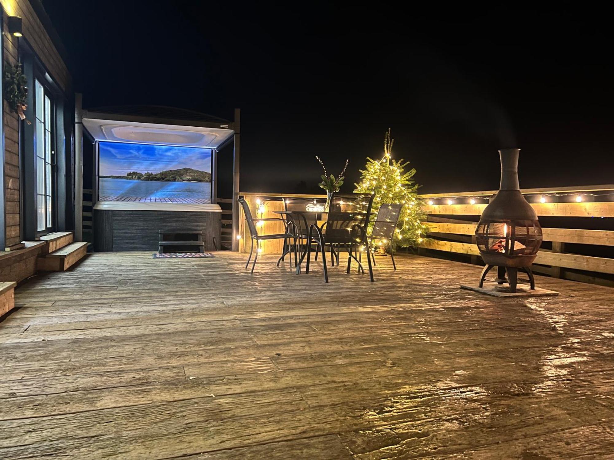 Burtree Country House, Tipi'S, Treehouse & Lodge & House Rooms With Hot Tubs In A Private Garden Thirsk Ngoại thất bức ảnh